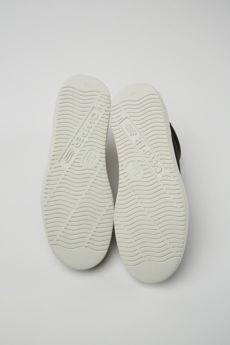 Runner K21 Black Leather Sneakers For Women Exclusive Camper