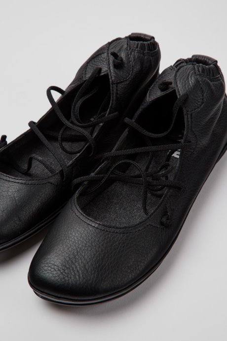 Exclusive Camper Right Black Ankle Boots For Women