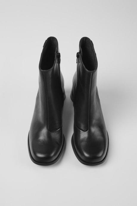 Kiara Black Leather Ankle Boots Exclusive Camper