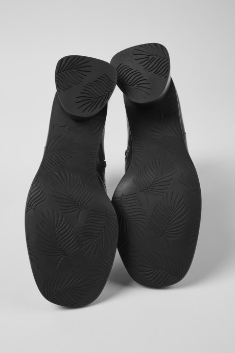 Kiara Black Leather Ankle Boots Exclusive Camper