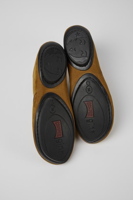 Camper Right Brown Nubuck Shoes For Women New Arrivals