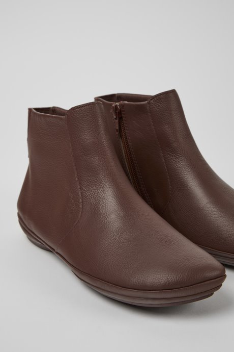 Right Burgundy Leather Ankle Boots For Women Camper New Arrivals
