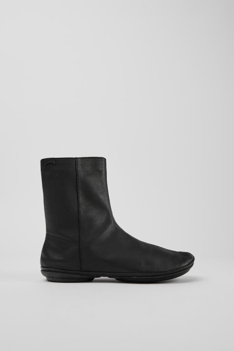Exclusive Camper Right Black Leather Boots For Women