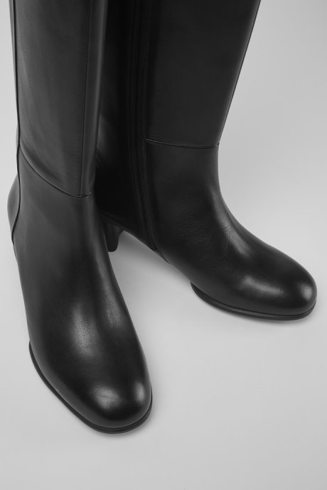 Katie Black Leather Boots With Heels Exclusive Camper