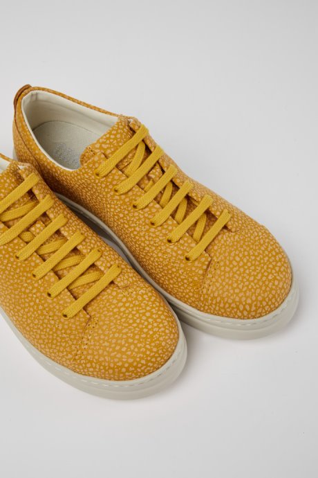 Camper Design Runner Up Yellow-Beige Leather Sneakers