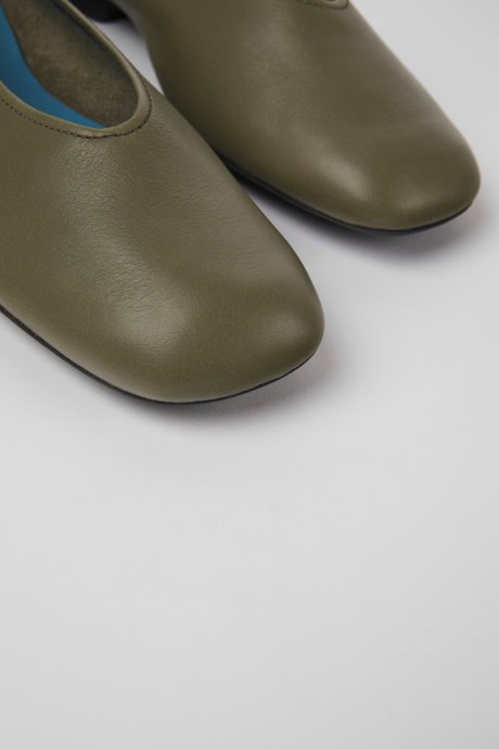 Exclusive Camper Casi Myra Green Leather Ballerinas For Women