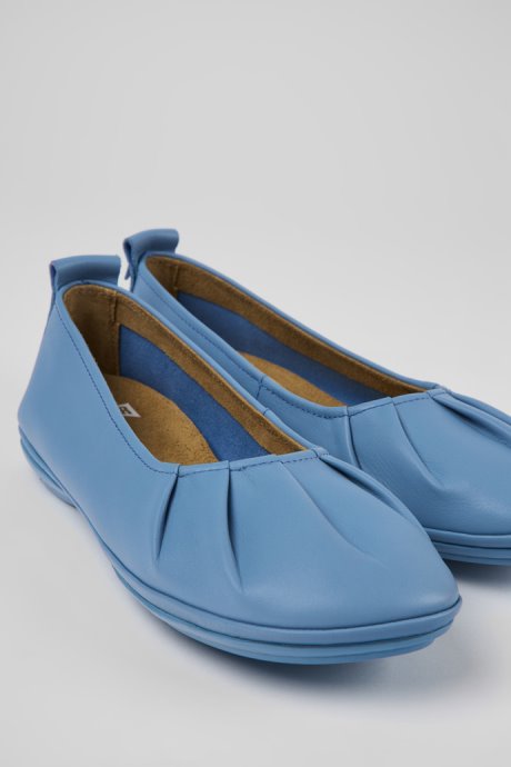 Camper Design Right Blue Leather Ballerinas For Women