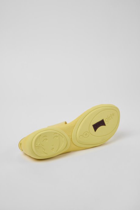 Design Right Yellow Leather Sandals For Women Camper