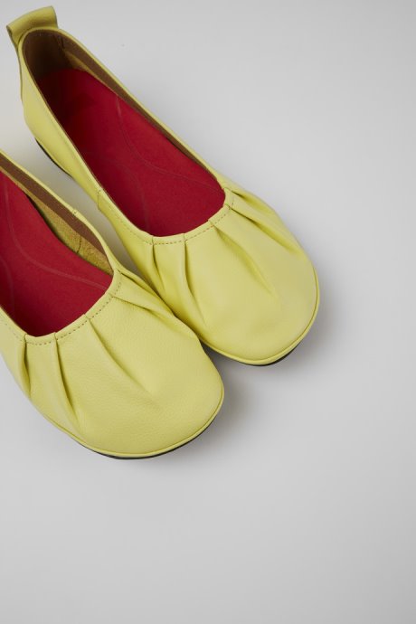 Camper Right Yellow Leather Ballerina Flats For Women New Arrivals