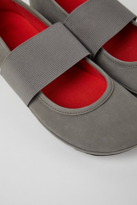 Camper Design Right Gray Nubuck Ballerina Flats For Women