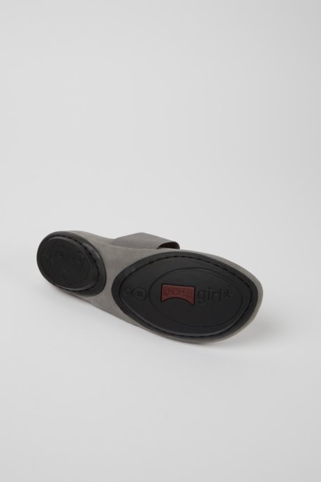 Camper Design Right Gray Nubuck Ballerina Flats For Women