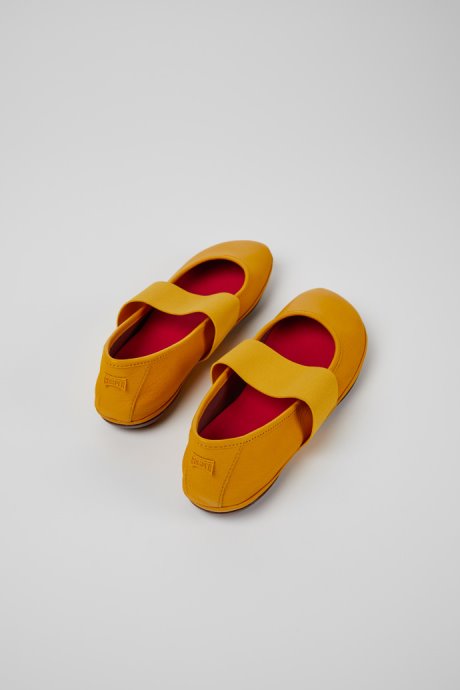 Right Yellow Leather Ballerina Flats For Women Exclusive Camper
