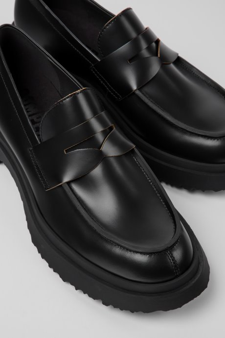 Design Walden Black Leather Loafers Camper