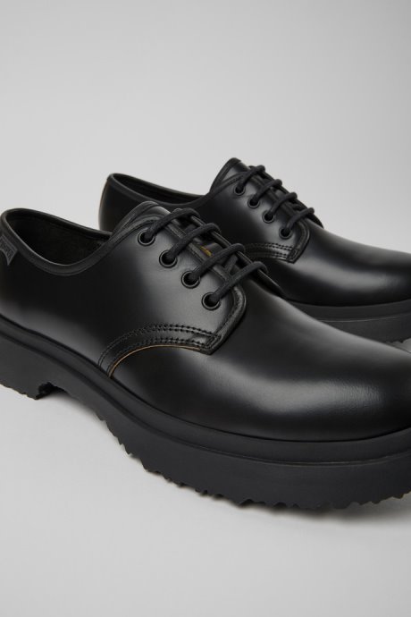 Camper Design Walden Black Leather Lace-Up Shoes For Men
