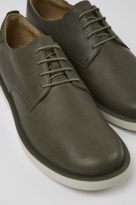 Exclusive Camper Wagon Green Leather Shoes For Men