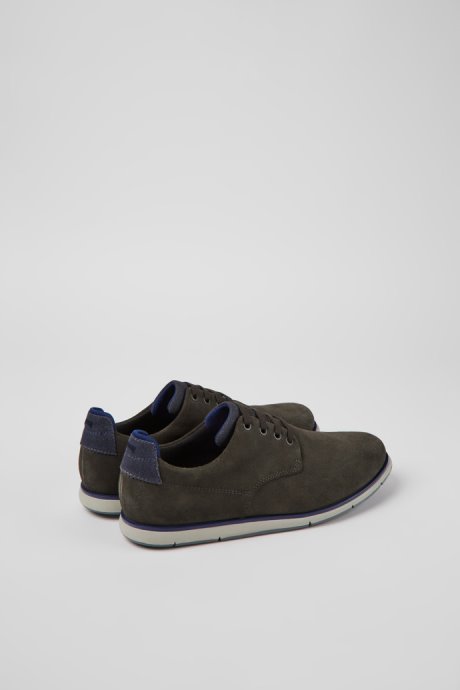 Exclusive Camper Smith