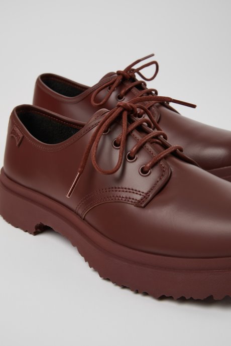 Design Walden Burgundy Leather Lace-Up Shoes For Men Camper