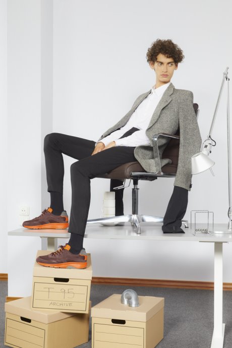 Design Drift Burgundy And Orange Textile Sneakers For Men Camper