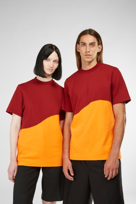 T-Shirt Burgundy And Orange Unisex T-Shirt Exclusive Camper