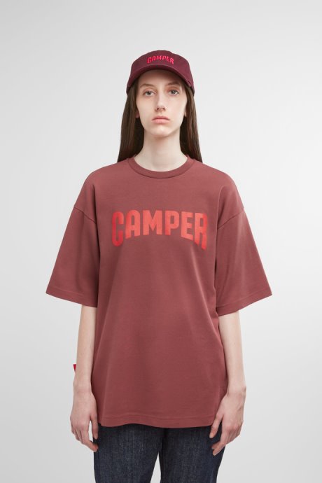 T-Shirt Burgundy T-Shirt With Camper Logo