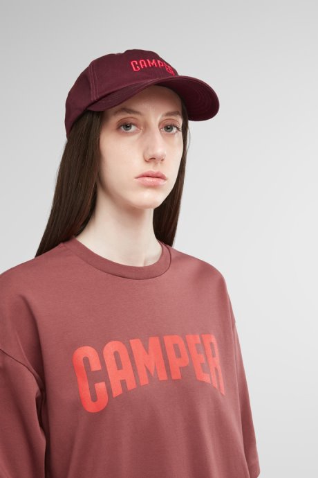 Cap Burgundy Cap With Camper Logo