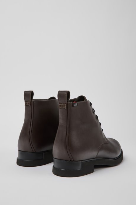 Design Iman Gore-Tex Brown Leather Ankle Boots Camper
