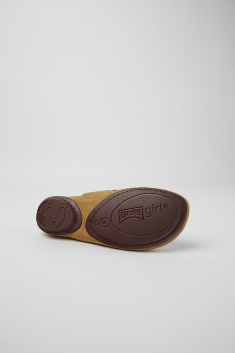 Camper Design Right Brown Nubuck Shoes For Women