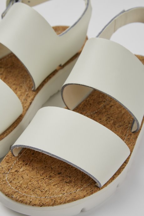 Design Oruga White Leather Sandals For Women Camper