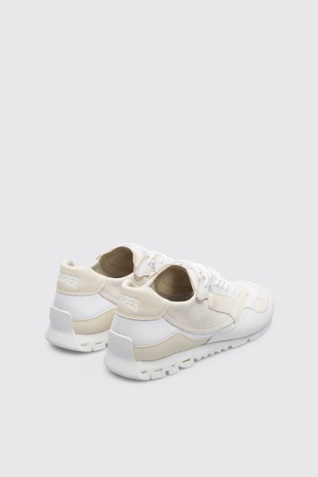 Design Nothing Women's White Sneaker Camper