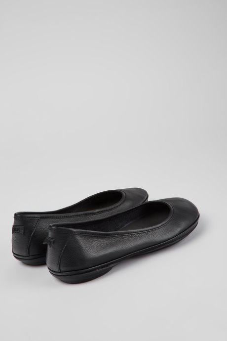 Camper Design Right Black Ballerinas For Women