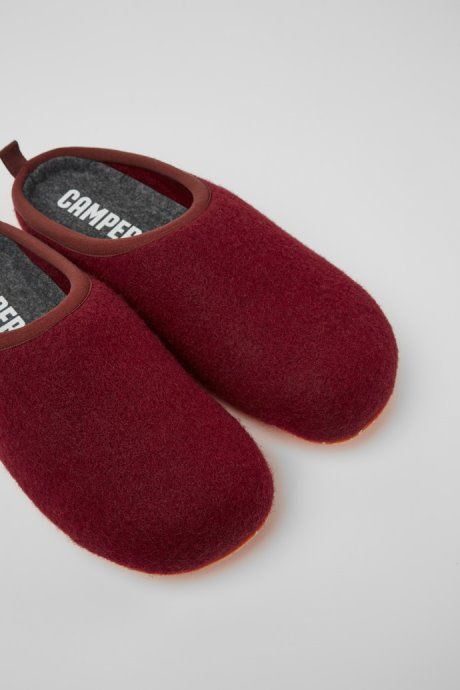 Design Wabi Burgundy Wool Slippers For Men Camper